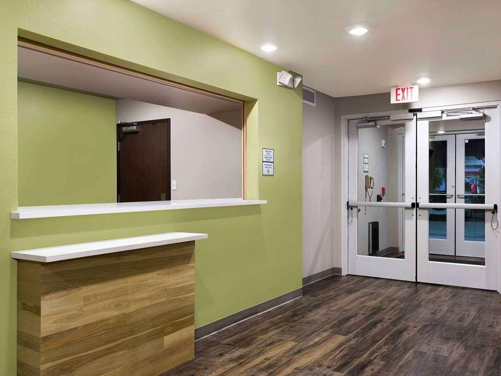 Woodspring Suites Chicago Tinley Park Interior foto
