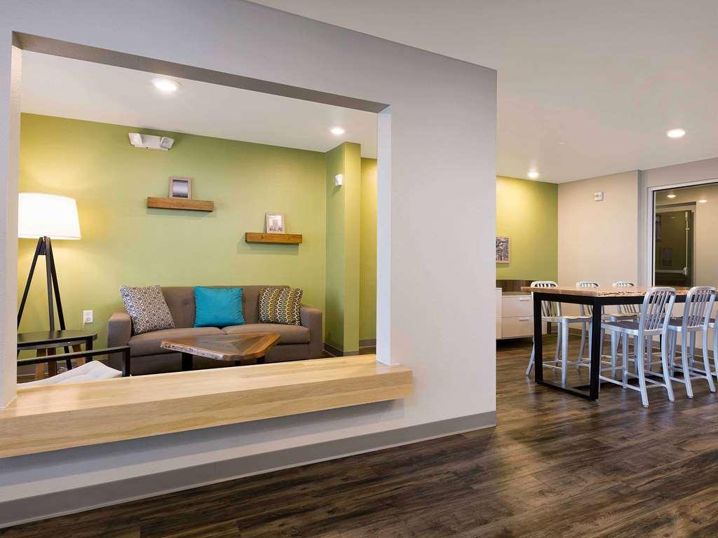 Woodspring Suites Chicago Tinley Park Interior foto